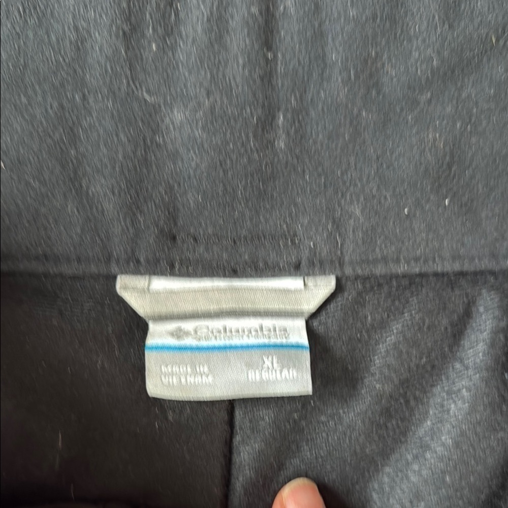 Columbia Charcoal Outdoor Pants - Picture 2 of 4